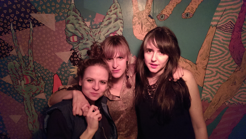 Illustration for article titled A Late-Night Punk Rock Set Is Incomplete Without the New HTC One